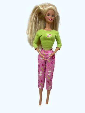 Barbie Doll 1999 Mattel Blonde Hair Green Top Pink Floral Pants Stylish Playtime